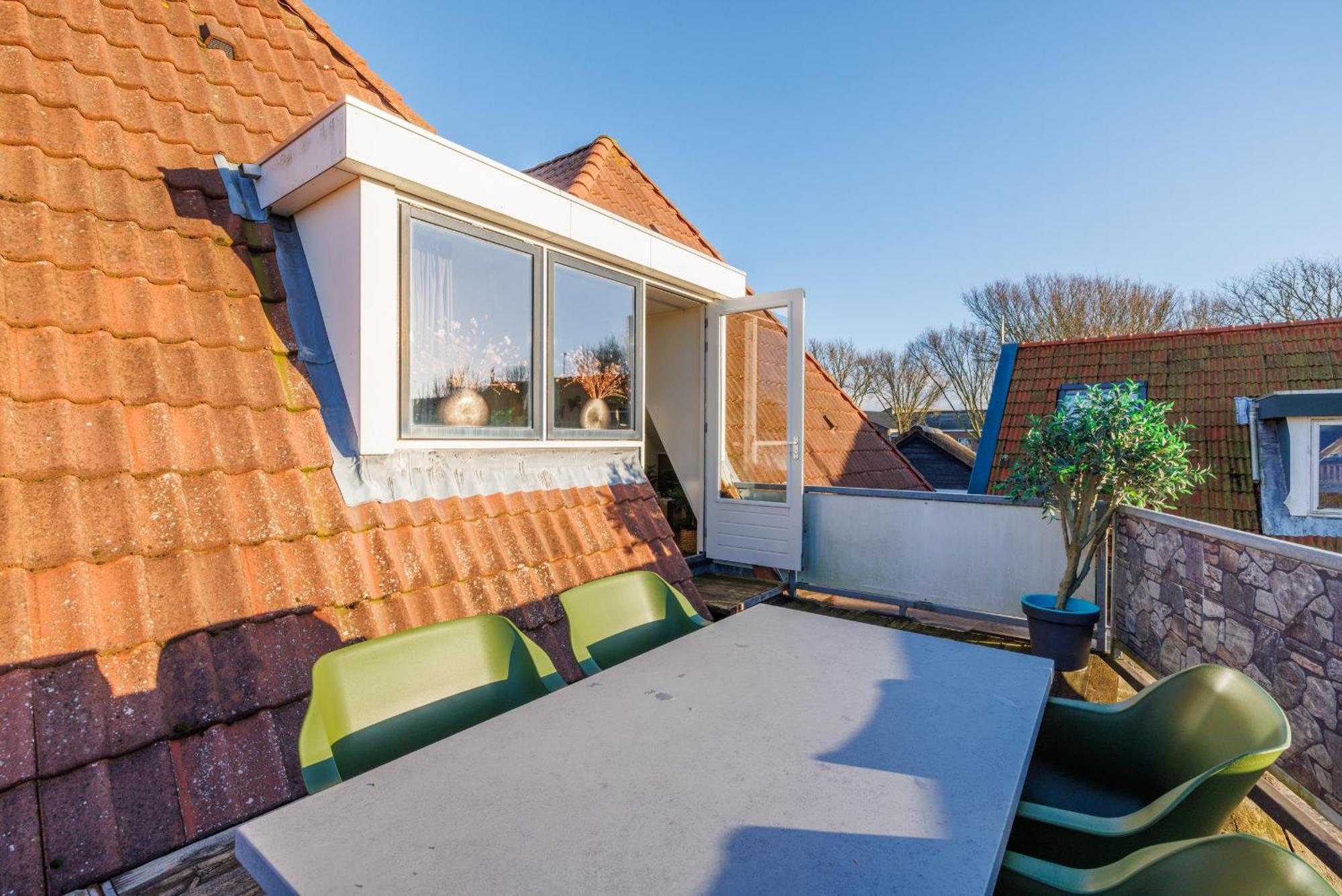 Zilt Apartment